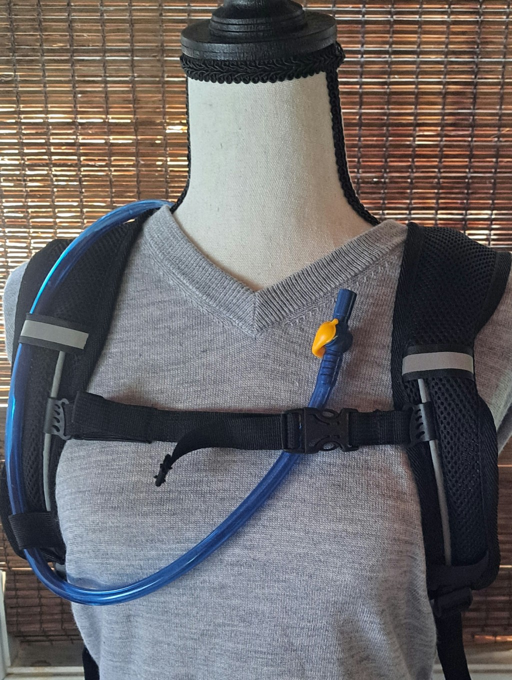 Mountain Warehouse Hydro Backpack Nwt Lightweight Hiking Running Pack No Bladder — image 2 of 8